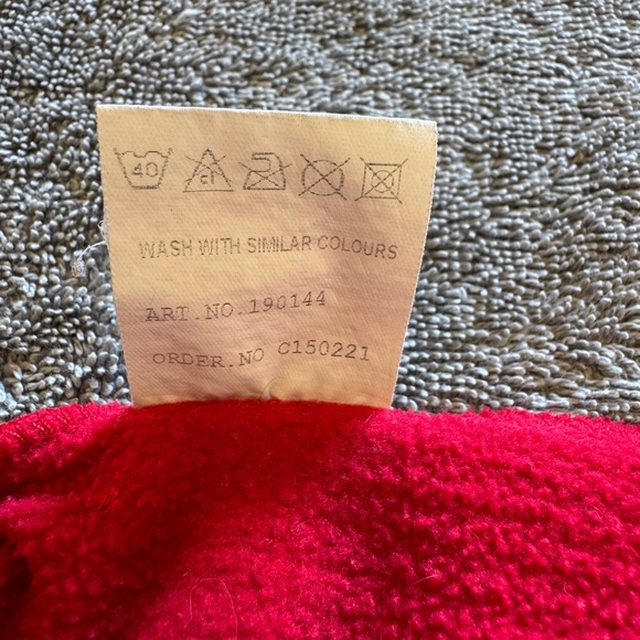 Craft Red Insulated Pullover - Picture 4 of 6